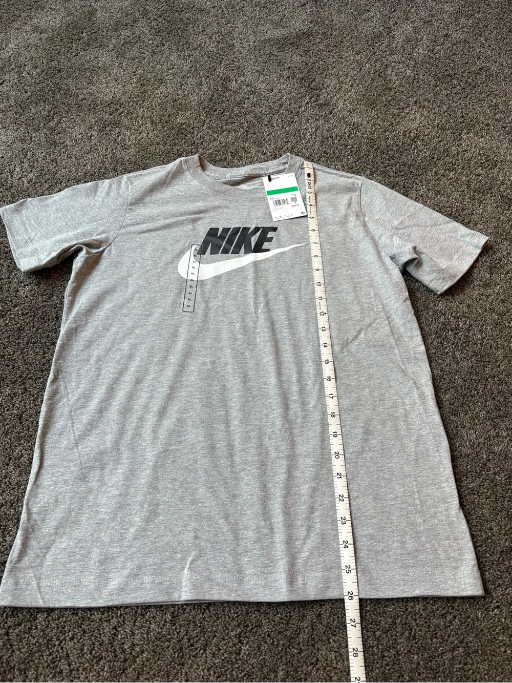 *BRAND NEW* Youth Nike Light Gray Logo Short Sleeve Tee